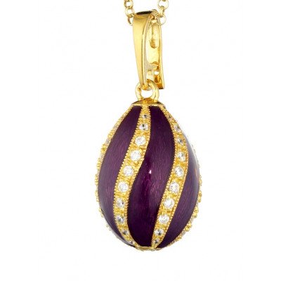 Ciondolo con Catena Elegante | Gioiello Raffinato. Elegant Pendant with Chain | Refined Jewelry