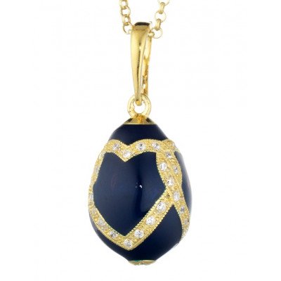 Ciondolo con Catena Elegante | Gioiello Raffinato. Elegant Pendant with Chain | Refined Jewelry