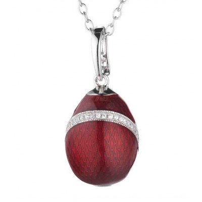 Ciondolo con Catena Elegante | Gioiello Raffinato. Elegant Pendant with Chain | Refined Jewelry