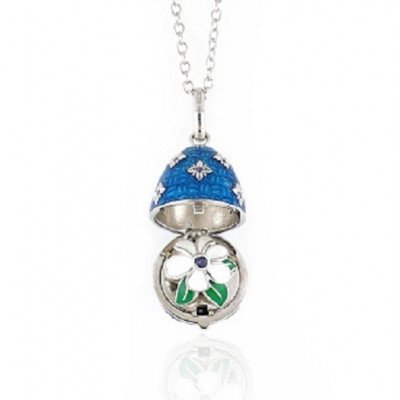 Ciondolo con Catena Elegante | Gioiello Raffinato. Elegant Pendant with Chain | Refined Jewelry