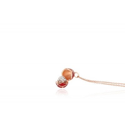 Ciondolo con Catena Elegante | Gioiello Raffinato.Elegant Pendant with Chain | Refined Jewelry