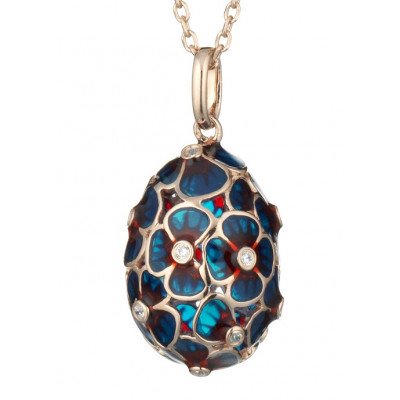 Ciondolo con Catena Elegante | Gioiello Raffinato. Elegant Pendant with Chain | Refined Jewelry