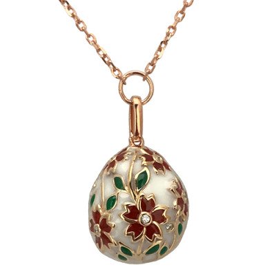 Ciondolo con Catena Elegante | Gioiello Raffinato. Elegant Pendant with Chain | Refined Jewelry